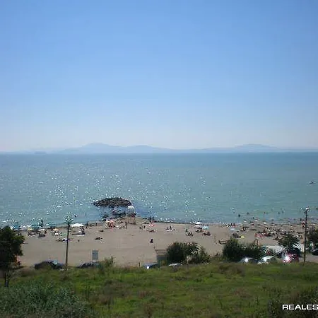Двете Брези 1 Πανσιόν